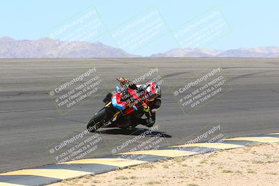 media/May-14-2022-SoCal Trackdays (Sat) [[7b6169074d]]/Bowl (1120am)/